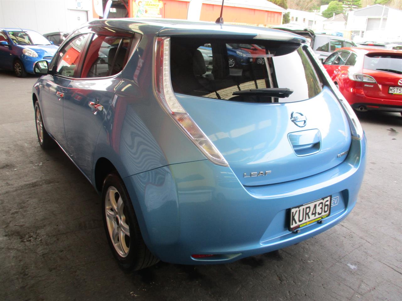 2011 Nissan LEAF