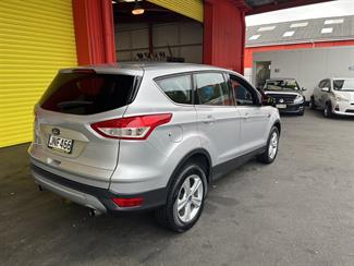 2015 Ford Kuga - Thumbnail