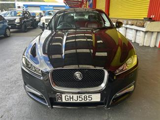 2012 Jaguar Xf - Thumbnail