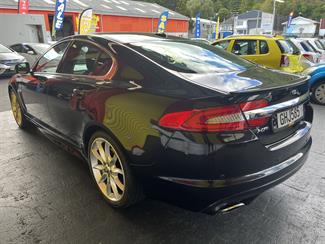 2012 Jaguar Xf - Thumbnail