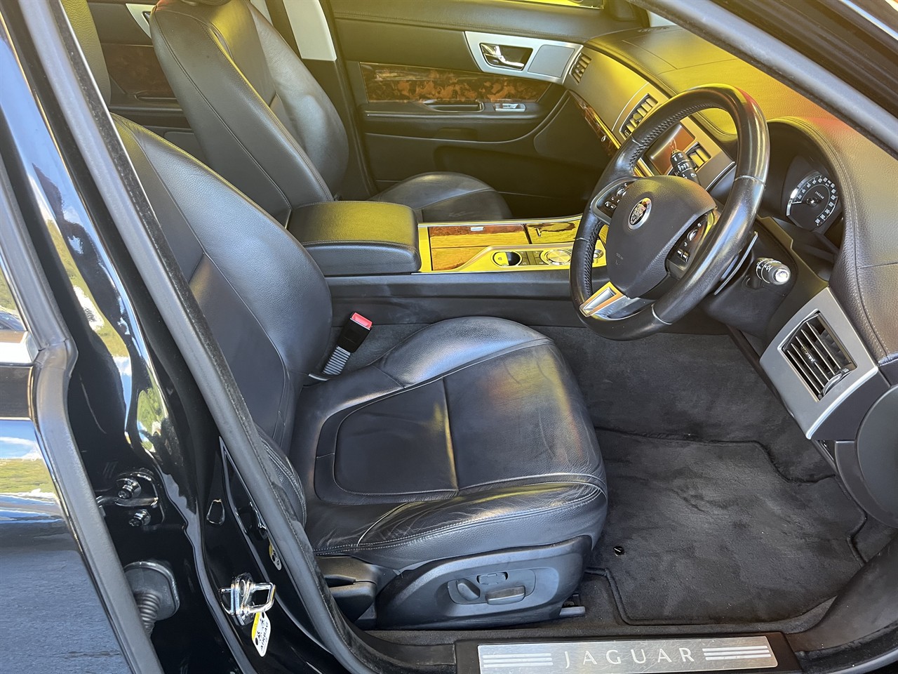 2012 Jaguar Xf