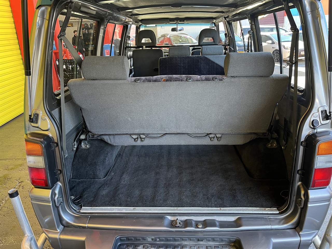 1996 Mitsubishi l300