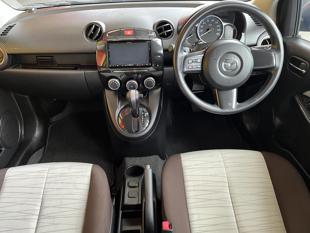 2013 Mazda Demio