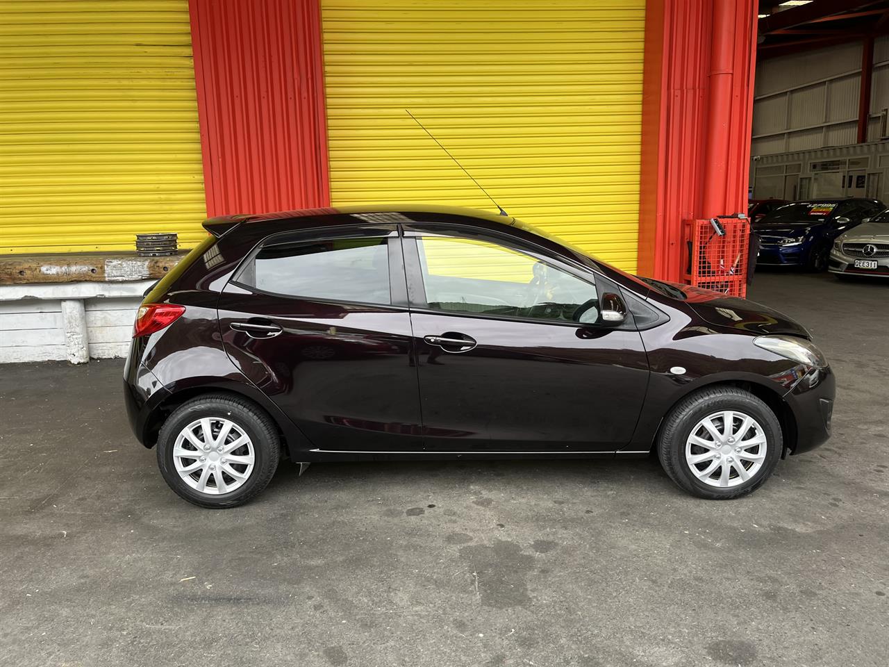 2013 Mazda Demio