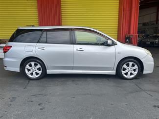 2006 Nissan Wingroad - Thumbnail