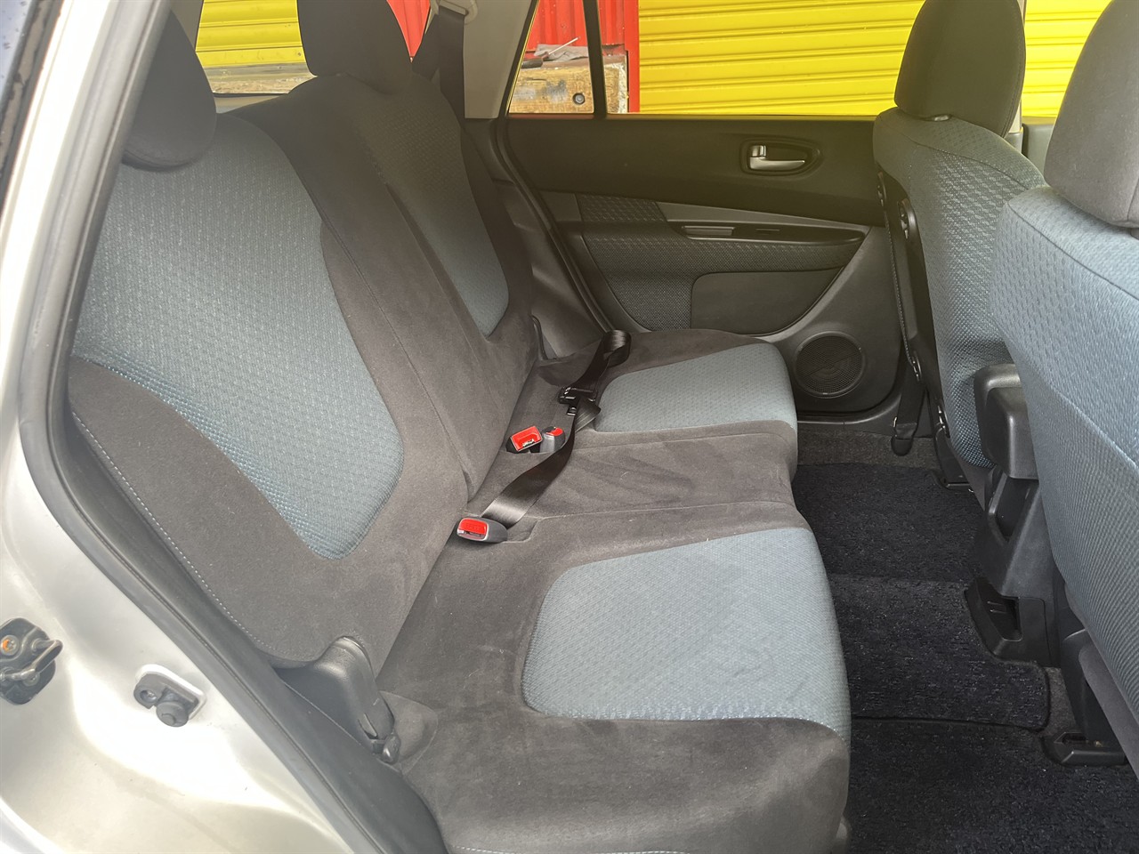 2006 Nissan Wingroad