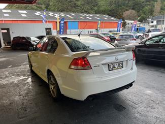 2012 Holden Commodore - Thumbnail