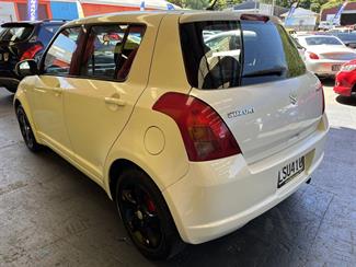 2007 Suzuki Swift - Thumbnail