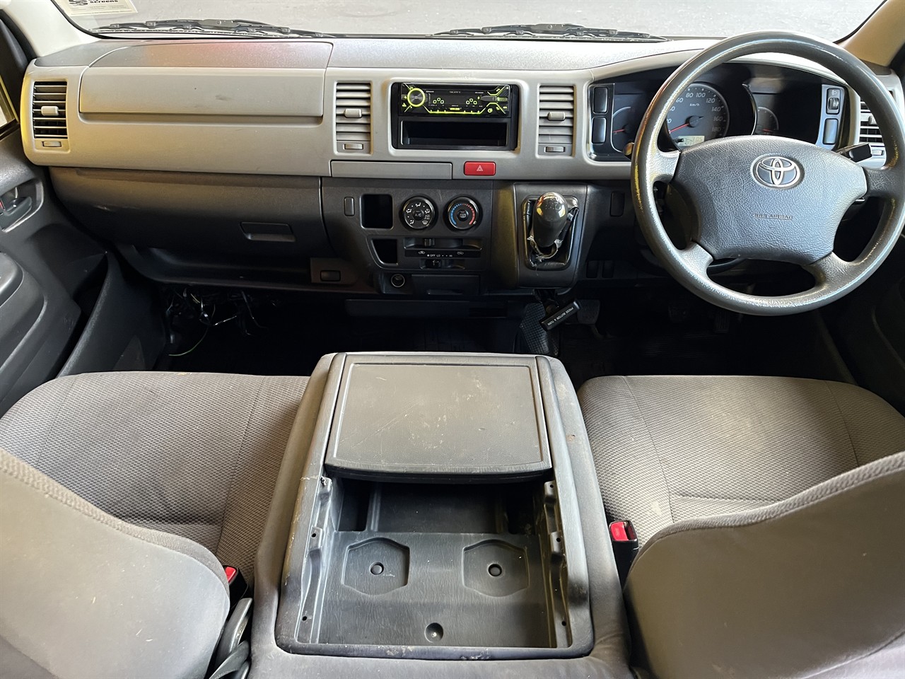 2013 Toyota Hiace