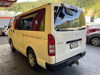 2013 Toyota Hiace - Thumbnail