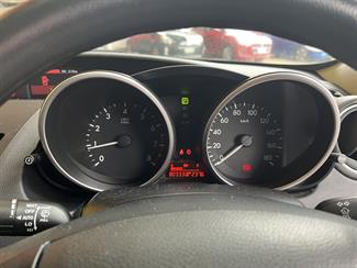 2010 Mazda Axela - Thumbnail