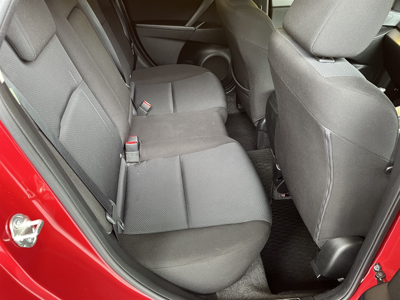 2010 Mazda Axela