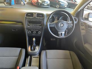 2012 Volkswagen Golf - Thumbnail