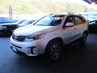 2014 Kia Sorento - Thumbnail