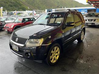 2009 Suzuki Escudo - Thumbnail