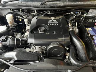 2011 Mitsubishi Triton - Thumbnail