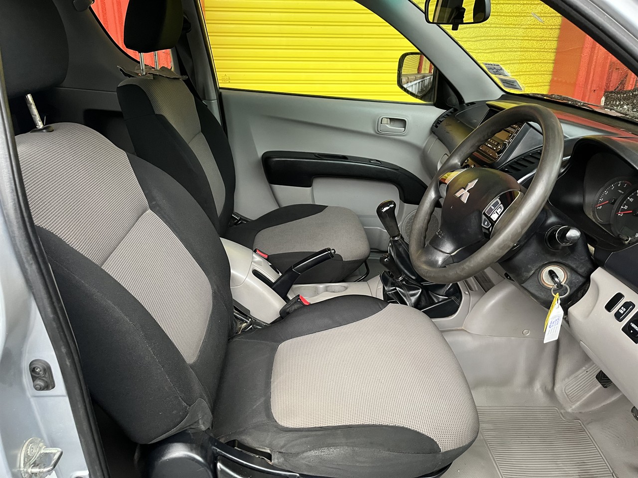 2011 Mitsubishi Triton