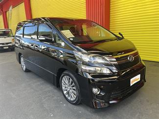 2012 Toyota Vellfire - Thumbnail