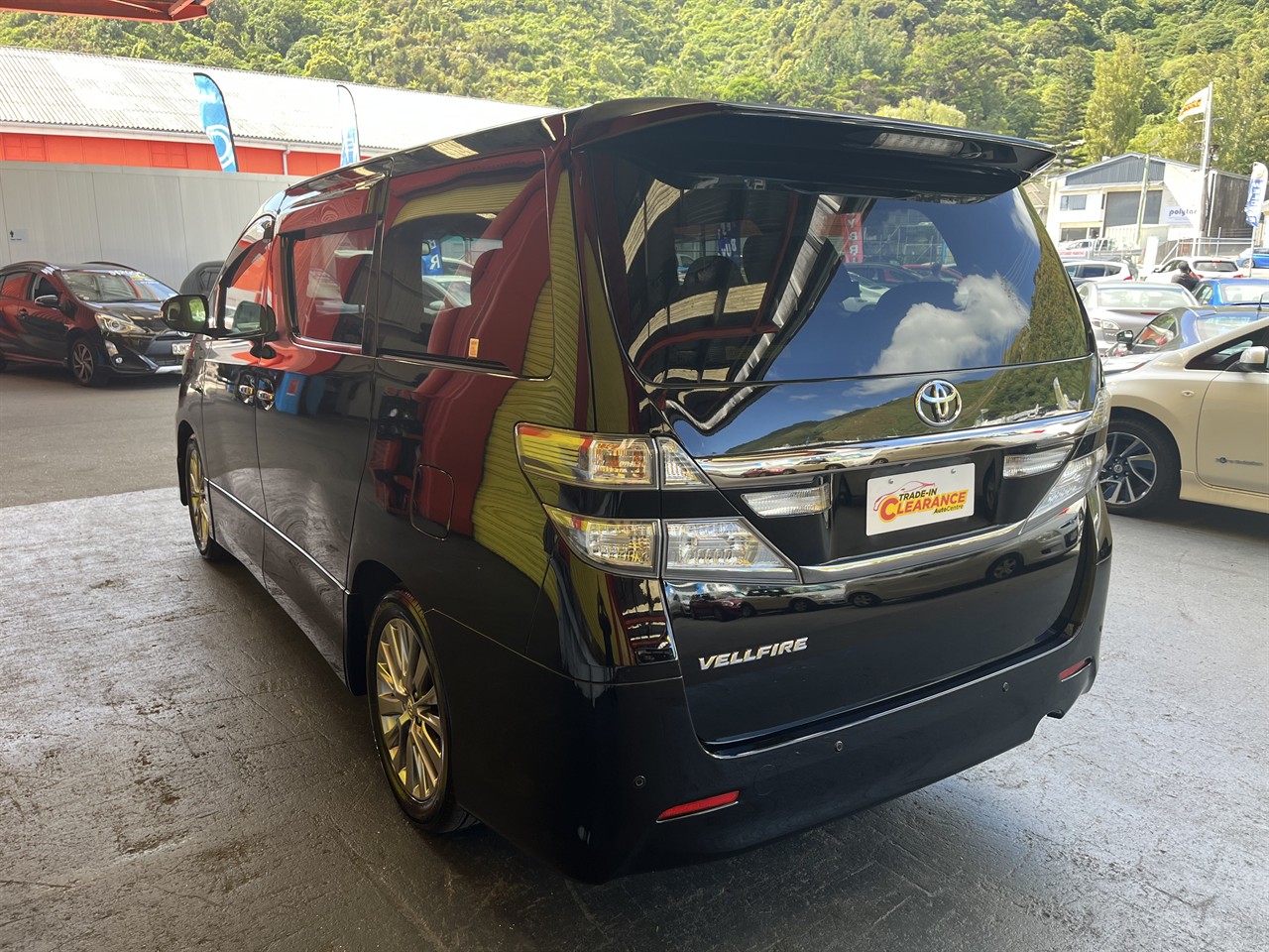 2012 Toyota Vellfire