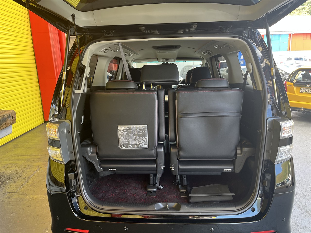 2012 Toyota Vellfire