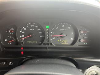 2000 Toyota Landcruiser - Thumbnail