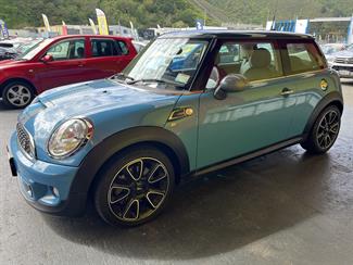 2013 BMW MINI - Thumbnail