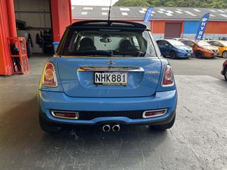 2013 BMW MINI - Thumbnail