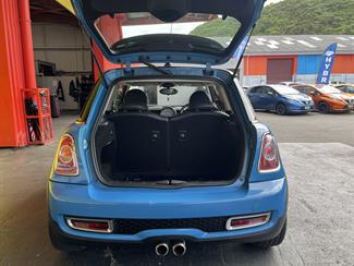 2013 BMW MINI - Thumbnail