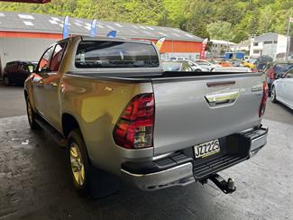 2016 Toyota Hilux - Thumbnail