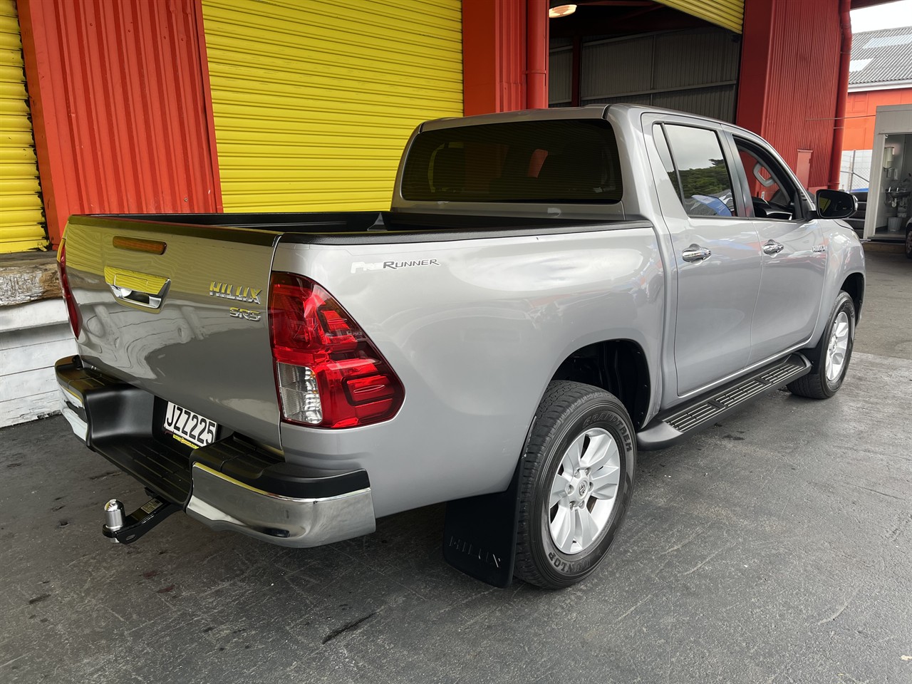 2016 Toyota Hilux