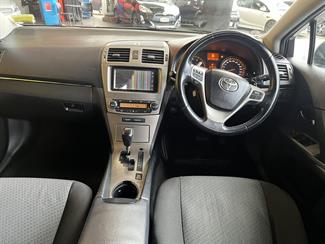 2011 Toyota Avensis - Thumbnail
