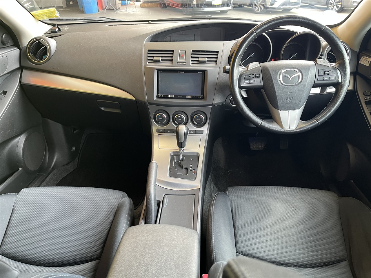 2010 Mazda Axela