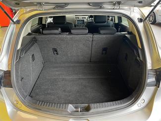 2010 Mazda Axela - Thumbnail