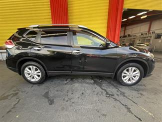2014 Nissan X-Trail - Thumbnail
