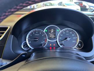 2015 Suzuki Swift - Thumbnail