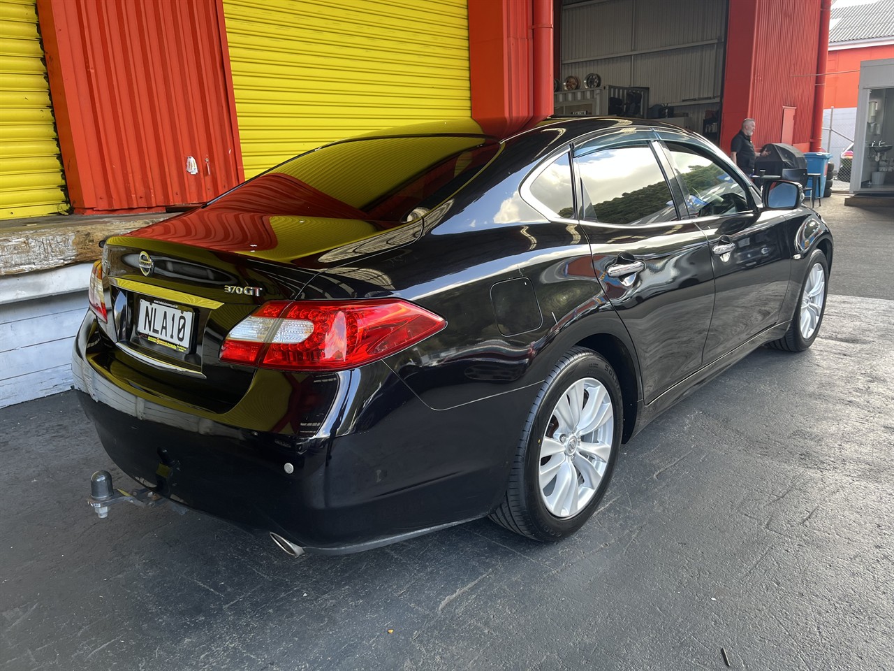 2010 Nissan Fuga