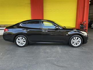 2010 Nissan Fuga - Thumbnail