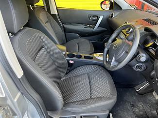 2009 Nissan Dualis - Thumbnail