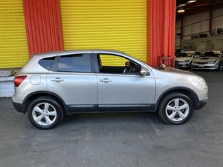 2009 Nissan Dualis - Thumbnail