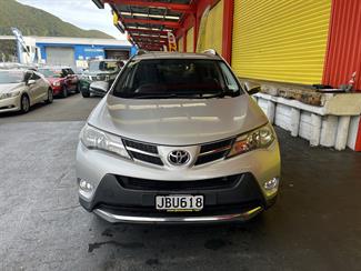 2015 Toyota RAV4 - Thumbnail