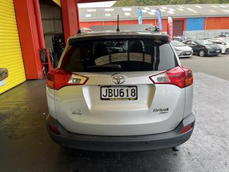 2015 Toyota RAV4 - Thumbnail