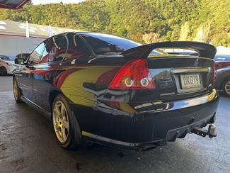 2006 Holden Commodore - Thumbnail
