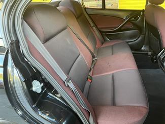 2006 Holden Commodore - Thumbnail