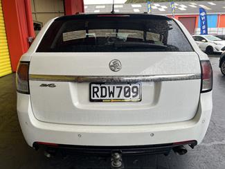 2015 Holden Commodore - Thumbnail
