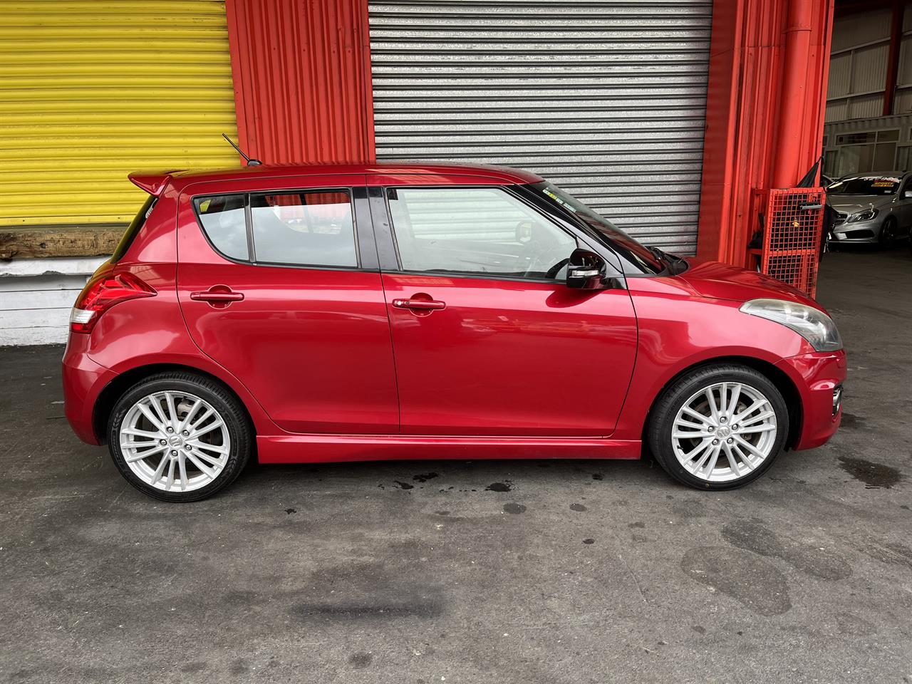 2013 Suzuki Swift