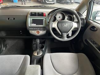 2004 Honda Fit - Thumbnail