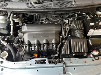 2004 Honda Fit - Thumbnail