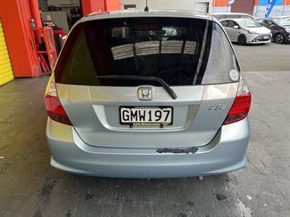 2004 Honda Fit - Thumbnail