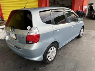 2004 Honda Fit - Thumbnail
