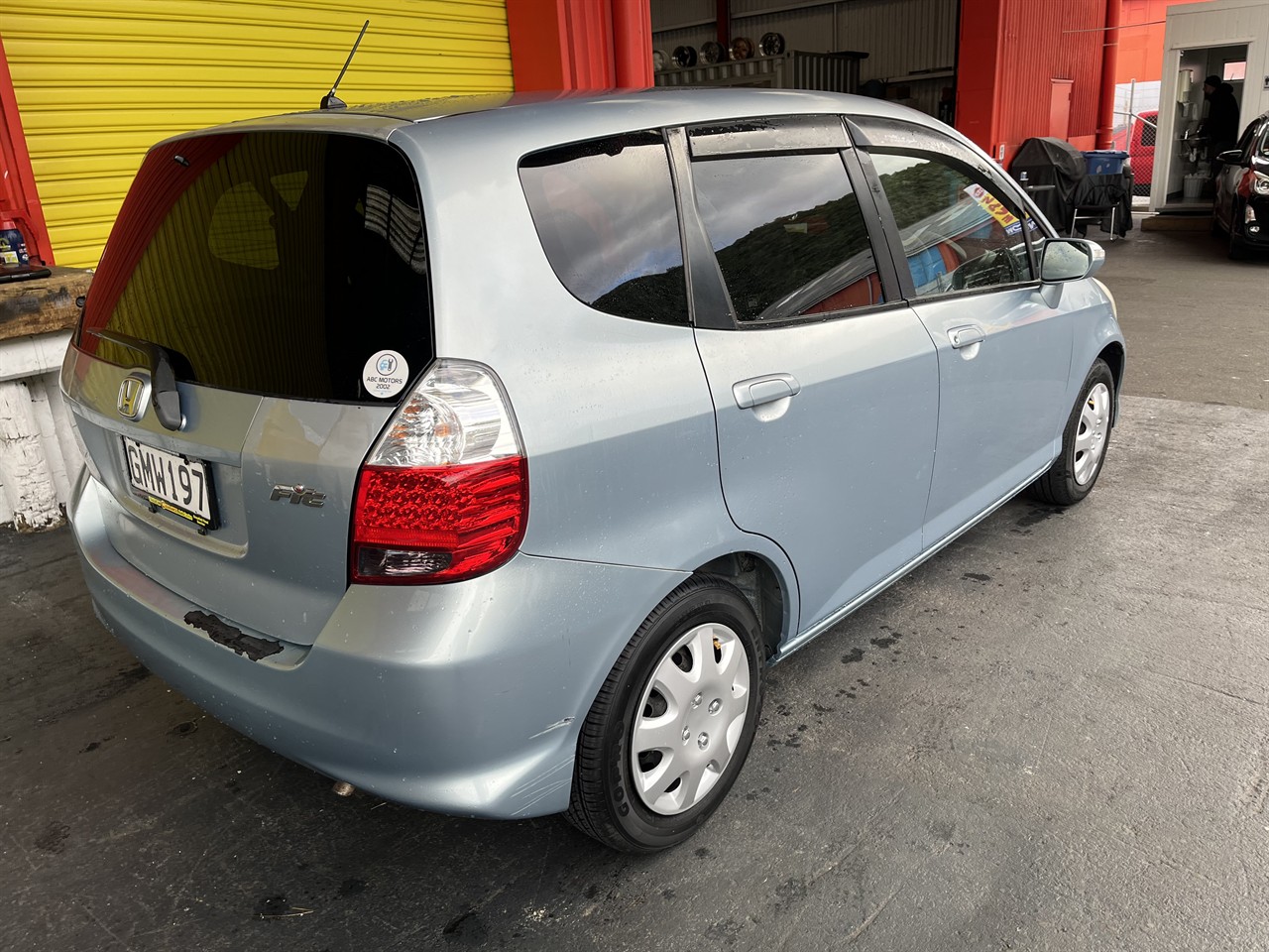 2004 Honda Fit